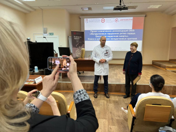 Ученые Тюменского кардиоцентра делятся опытом с коллегами на выездных конференциях
